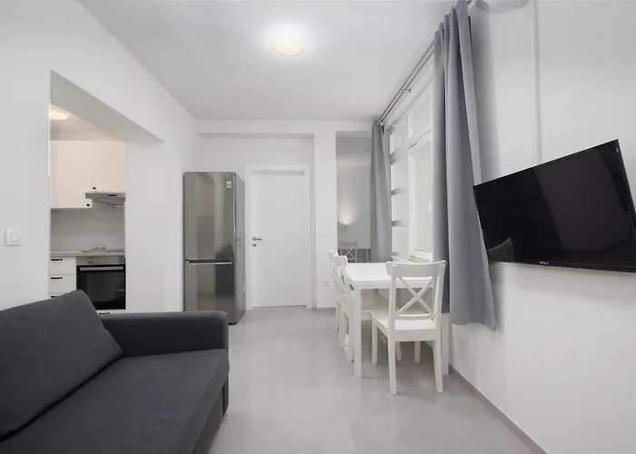 招待所 Bulbuli 3*