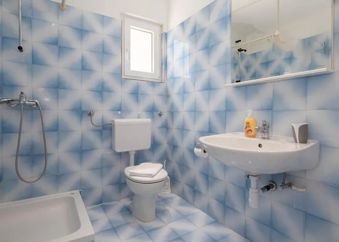 Bulbuli 招待所 马卡尔斯卡